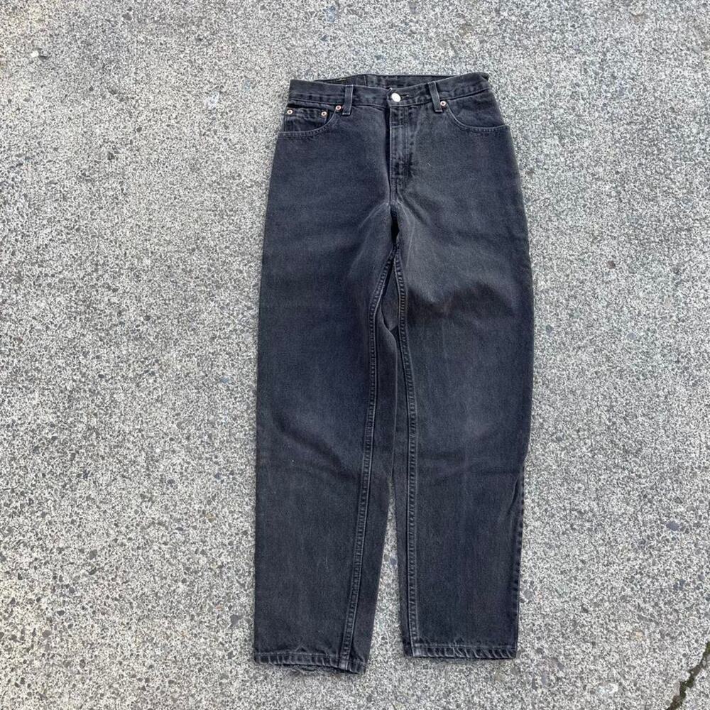 Black vintage levis 550 jeans